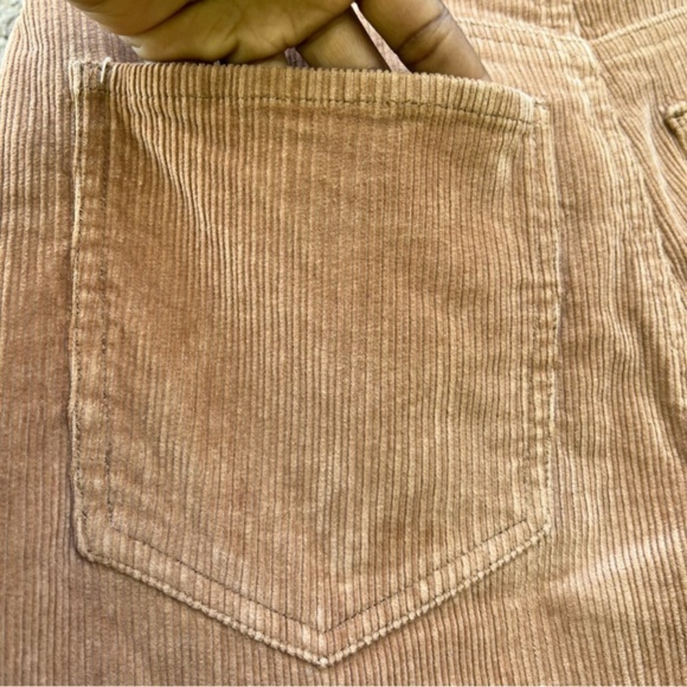 EXPRESS Corduroy Cropped Wide Leg High‎ Rise Pants in Tan Khaki Womens Size 4 - Picture 4 of 11